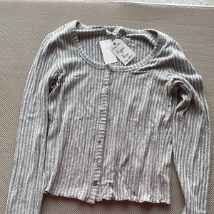 Grey hippie rose shirt